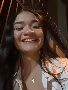 Snapshot of Alanasole chatting on 22, 10, 2025 Alanasole online show from 22, 10, 2025