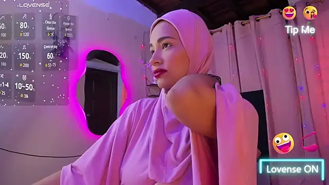 ShanaJamil online show from 1, 10, 2025