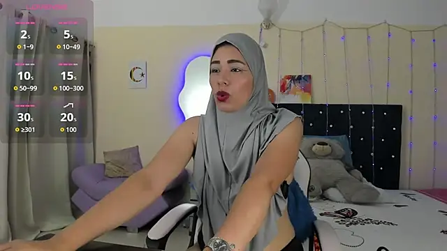 ShanaJamil online show from 15, 5, 2026