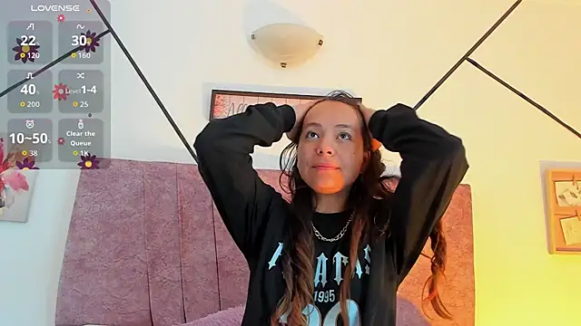 Julieta Lein online show from 18, 10, 2025