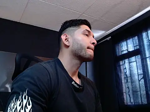 Snapshot of RichardMilleer chatting on 17, 10, 2025 RichardMilleer online show from 17, 10, 2025