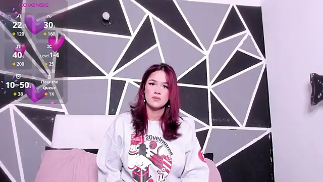 Snapshot of Victoriaa_Zans chatting on 11, 10, 2025 Victoriaa Zans online show from 11, 10, 2025