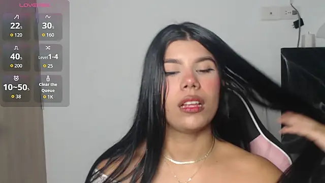 Snapshot of MayaScott11 chatting on 29, 10, 2025 MayaScott11 online show from 29, 10, 2025