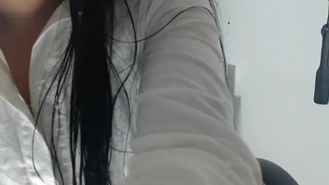 MayaScott11 online show from 2, 3, 2026