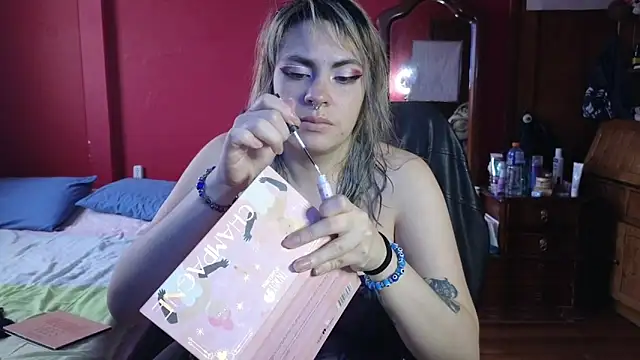 AlissaSpellman online show from 18, 12, 2025