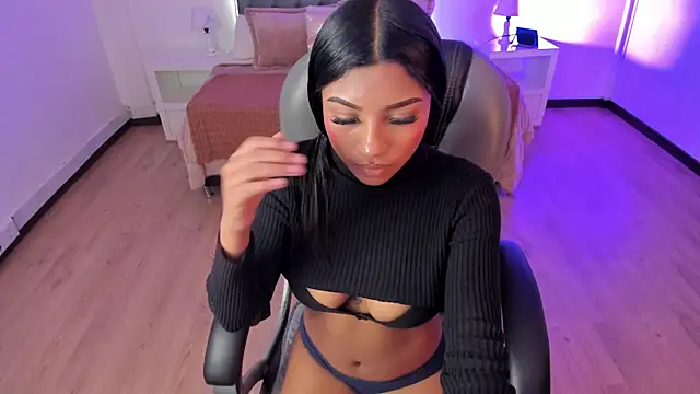 Snapshot of Sofia_collen_ chatting on 21, 11, 2025 Sofia collen online show from 21, 11, 2025