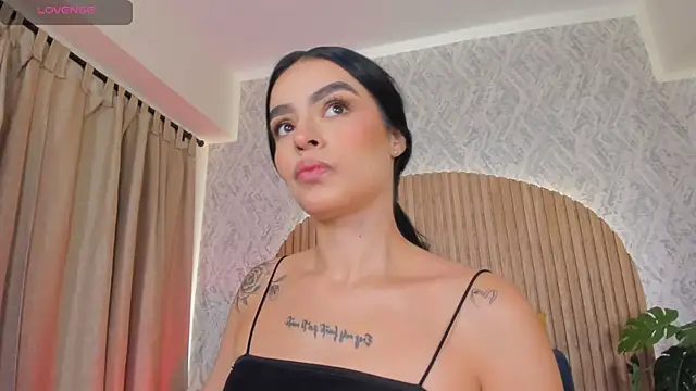 Sophiie Belle online show from 24, 9, 2025