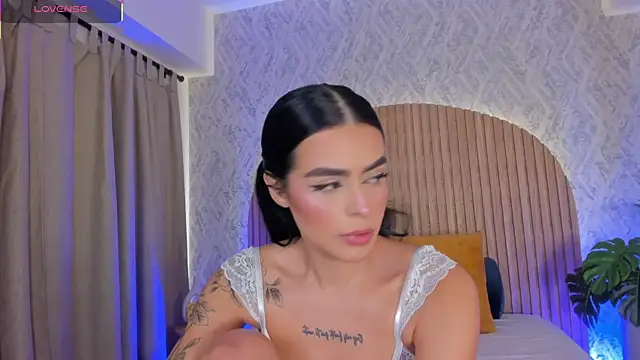 Sophiie Belle online show from 2, 10, 2025