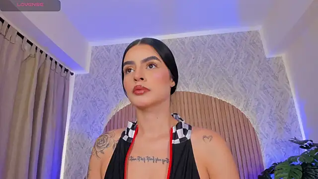 Sophiie Belle online show from 17, 10, 2025