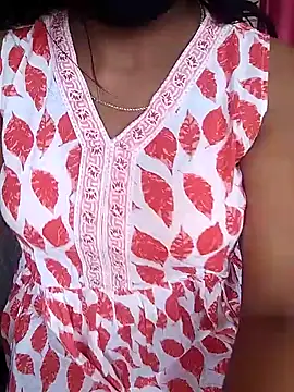 Snapshot of Bengalibeauty96 chatting on 28, 3, 2026 Bengalibeauty96 online show from 28, 3, 2026