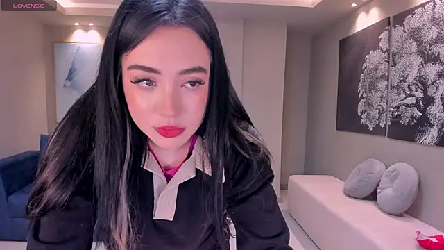 Snapshot of KatieAngelX chatting on 15, 10, 2025 KatieAngelX online show from 15, 10, 2025