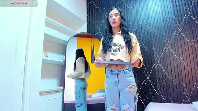 Miss Ariaa online show from 16, 10, 2025