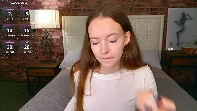 Snapshot of SallyPinkman chatting on 19, 9, 2025 SallyPinkman online show from 19, 9, 2025