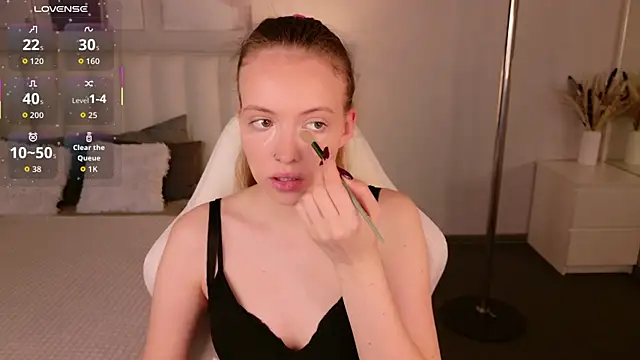 Snapshot of SallyPinkman chatting on 21, 9, 2025 SallyPinkman online show from 21, 9, 2025