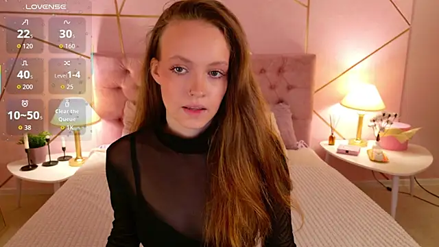 Snapshot of SallyPinkman chatting on 29, 9, 2025 SallyPinkman online show from 29, 9, 2025