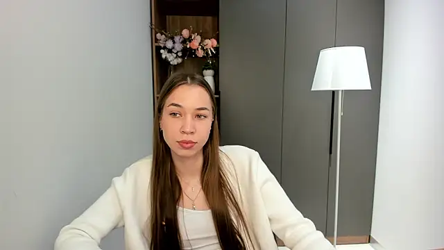 Snapshot of SharleneCarwell chatting on 21, 9, 2025 SharleneCarwell online show from 21, 9, 2025