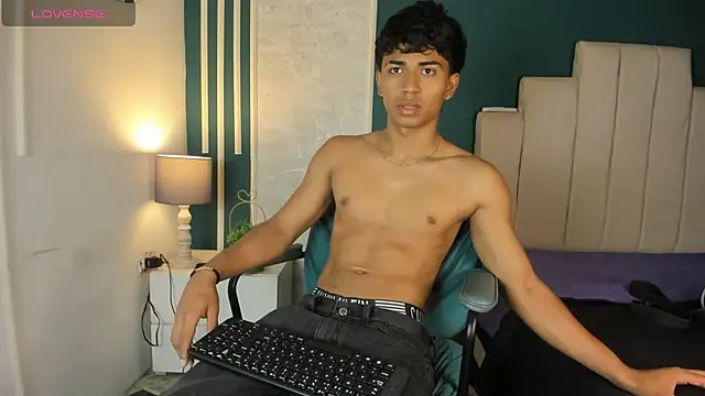 Snapshot of Jaycob_Black1 chatting on 2, 10, 2025 Jaycob Black1 online show from 2, 10, 2025