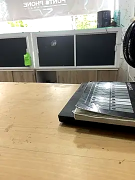 Snapshot of Karol_sexy23 chatting on 16, 10, 2025 Karol sexy23 online show from 16, 10, 2025