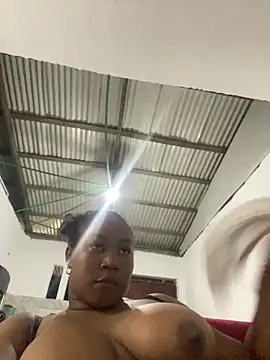 Snapshot of Karol_sexy23 chatting on 18, 12, 2025 Karol sexy23 online show from 18, 12, 2025