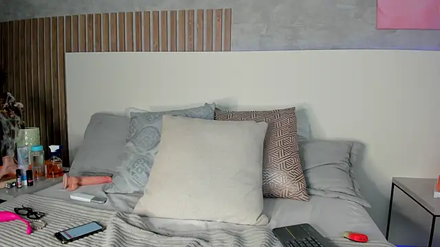 Amber Santana online show from 19, 10, 2025