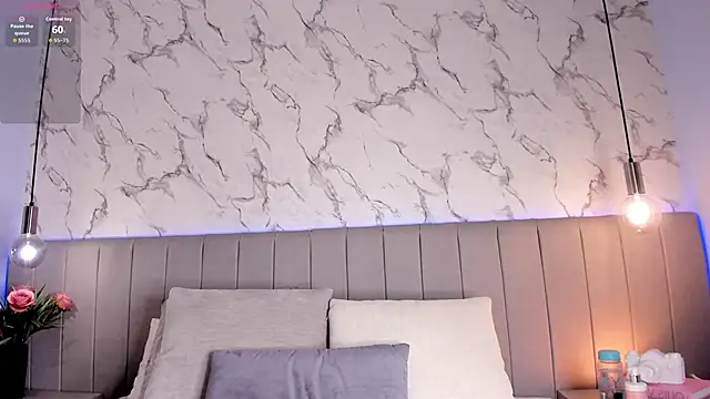 Amber Santana online show from 26, 11, 2025