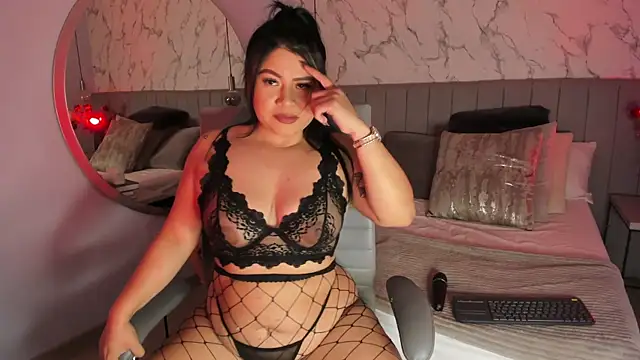 Snapshot of Amber_Santana chatting on 20, 2, 2026 Amber Santana online show from 20, 2, 2026