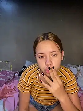 coupleyys online show from 7, 1, 2026