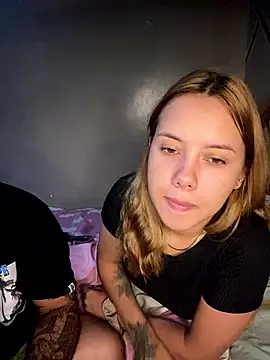 Snapshot of coupleyys chatting on 11, 1, 2026 coupleyys online show from 11, 1, 2026