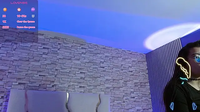 NANAKY TAY online show from 29, 9, 2025