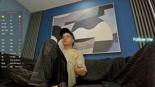 kevinn blue1 online show from 9, 10, 2025