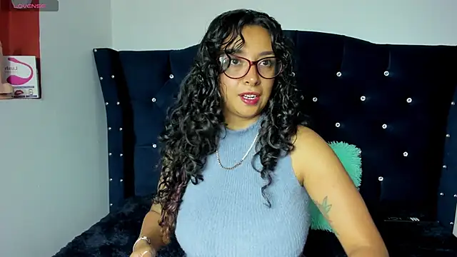 Bonnie tucci1 online show from 26, 9, 2025