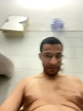 Snapshot of pauzudomoreno1 chatting on 4, 12, 2025 pauzudomoreno1 online show from 4, 12, 2025