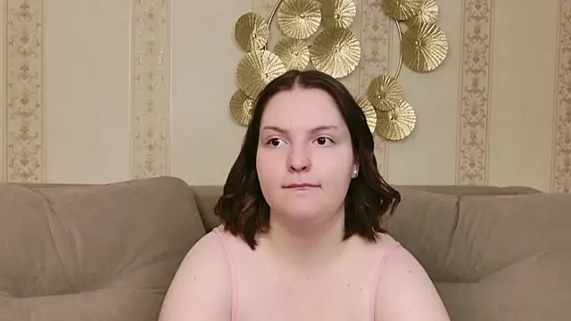 Snapshot of Vanessa_Rise chatting on 17, 10, 2025 Vanessa Rise online show from 17, 10, 2025