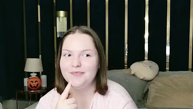 Snapshot of Vanessa_Rise chatting on 31, 10, 2025 Vanessa Rise online show from 31, 10, 2025