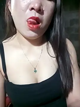 Luna-ass online show from 20, 9, 2025