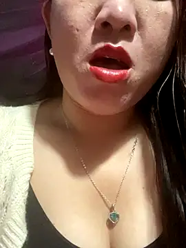 Snapshot of Luna-ass chatting on 13, 12, 2025 Luna-ass online show from 13, 12, 2025