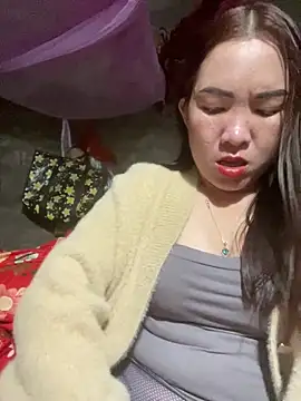 Snapshot of Luna-ass chatting on 14, 12, 2025 Luna-ass online show from 14, 12, 2025