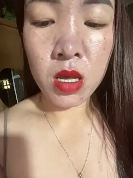 Snapshot of Luna-ass chatting on 18, 12, 2025 Luna-ass online show from 18, 12, 2025