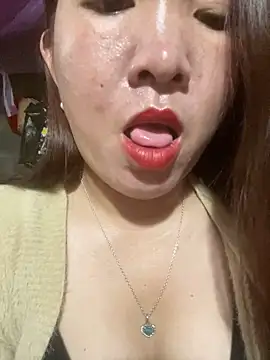 Snapshot of Luna-ass chatting on 3, 2, 2026 Luna-ass online show from 3, 2, 2026