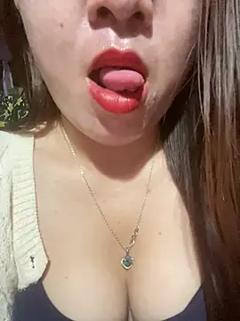 Luna-ass online show from 6, 3, 2026