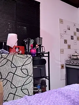 pareja076 online show from 22, 12, 2025