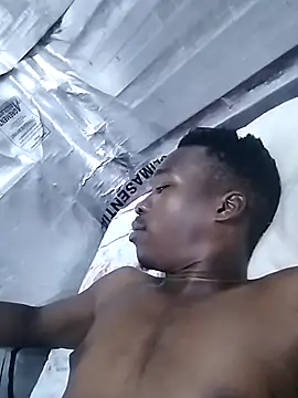 Msoon001 online show from 25, 3, 2026