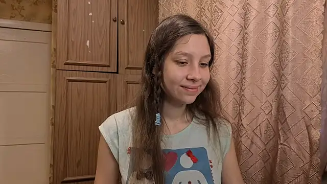 Snapshot of QutieDaSweet chatting on 5, 11, 2025 QutieDaSweet online show from 5, 11, 2025