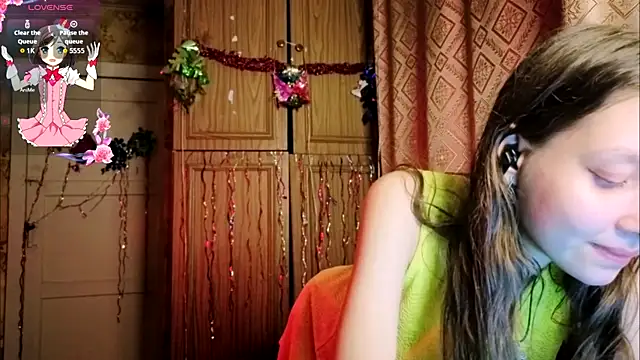 Snapshot of QutieDaSweet chatting on 10, 1, 2026 QutieDaSweet online show from 10, 1, 2026