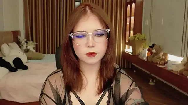 Lilith Bonheur online show from 13, 5, 2026