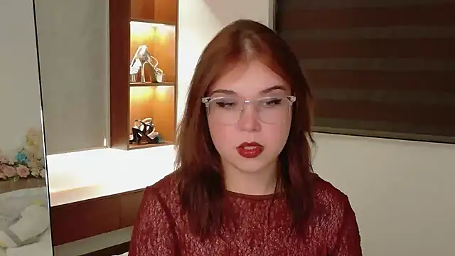 Lilith Bonheur online show from 28, 6, 2026