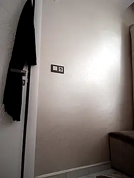 Snapshot of elif25 chatting on 24, 10, 2025 elif25 online show from 24, 10, 2025