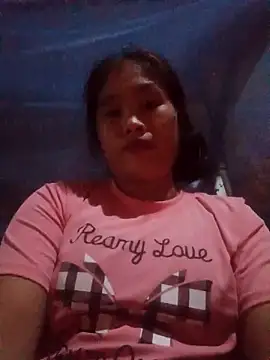 Luyen004 online show from 18, 9, 2025