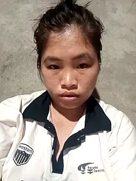 Luyen004 online show from 22, 4, 2026