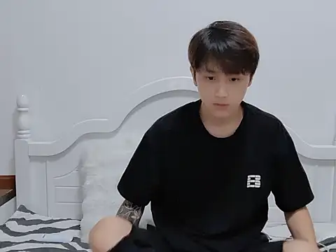 Snapshot of xiaoyi2563 chatting on 13, 9, 2025 xiaoyi2563 online show from 13, 9, 2025